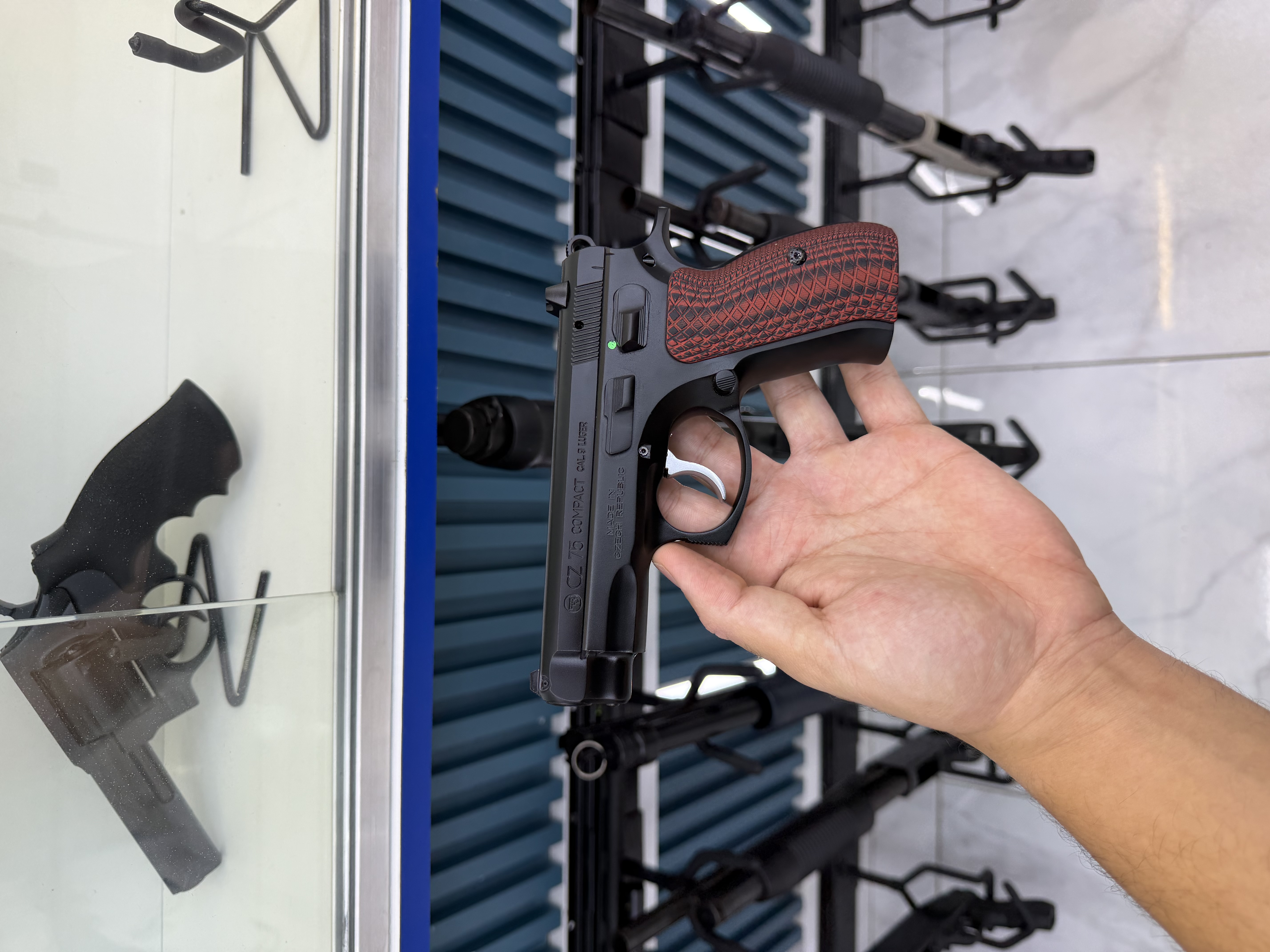 CZ 75 compact