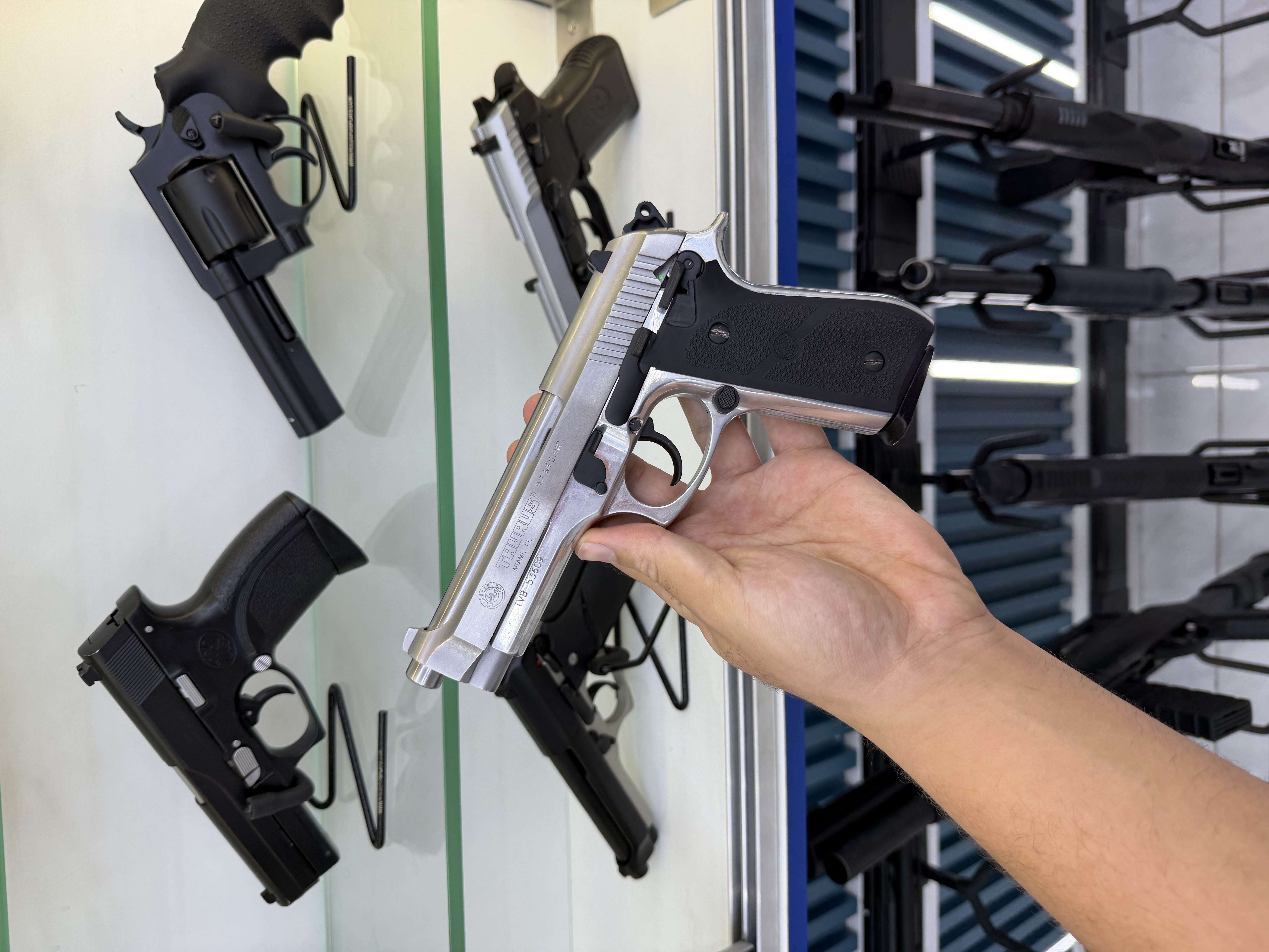 Taurus PT 92 AR