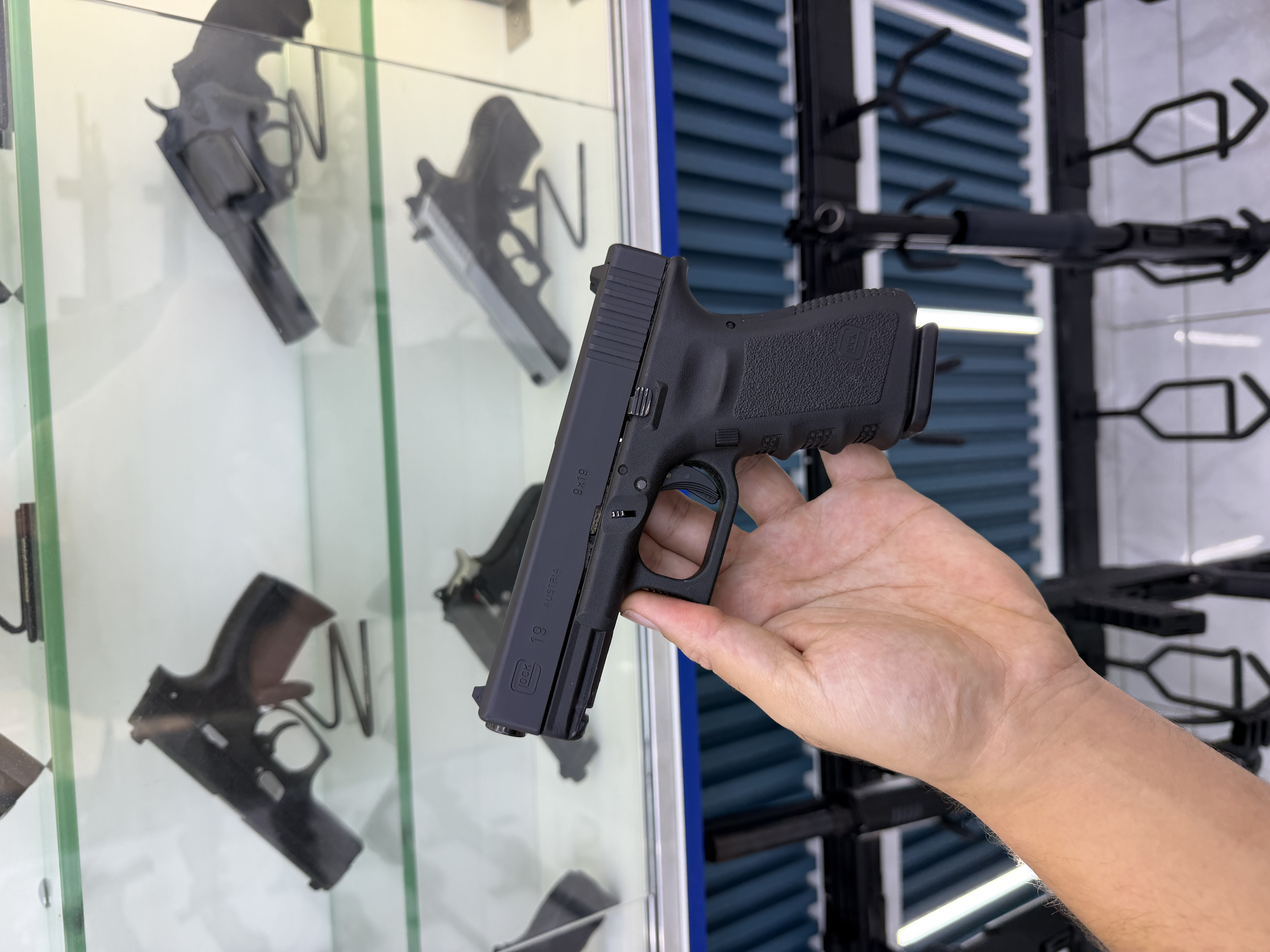 Glock G3 19